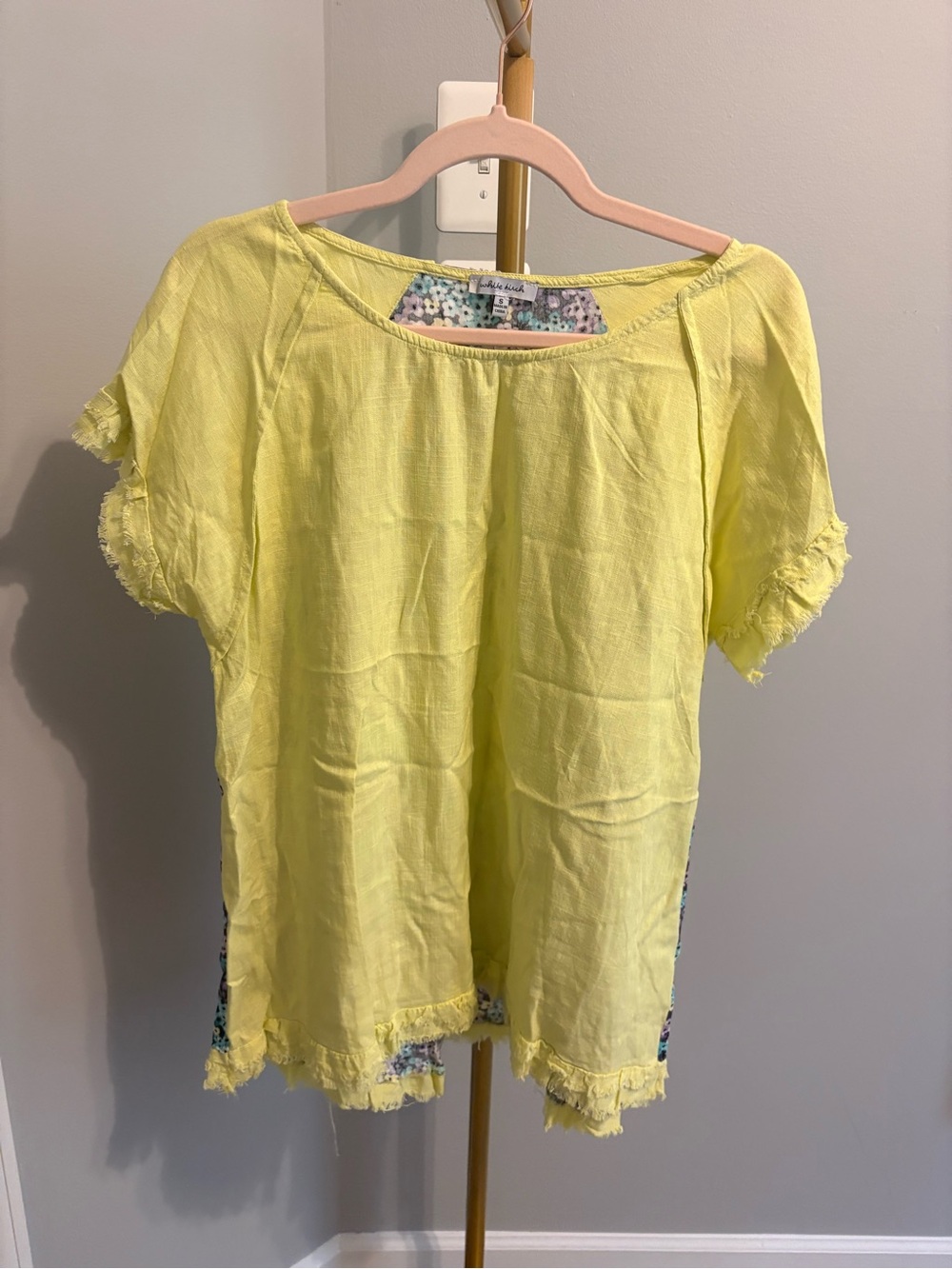 white birch Light Yellow Short Sleeve Frayed Hem Blouse